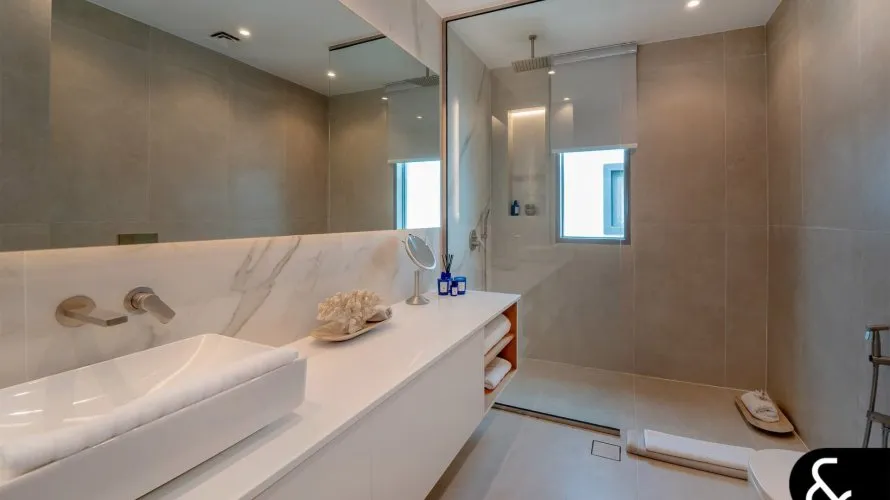 Villa de 5 chambres à Jumeirah Golf Estates, UAE No. 2299 № 21