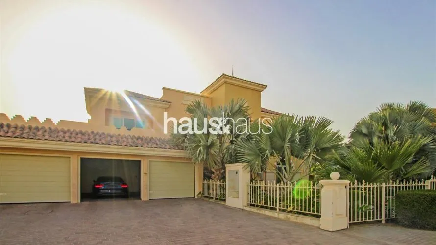 Villa de 6 chambres à Dubai Sports City, UAE No. 879 № 24
