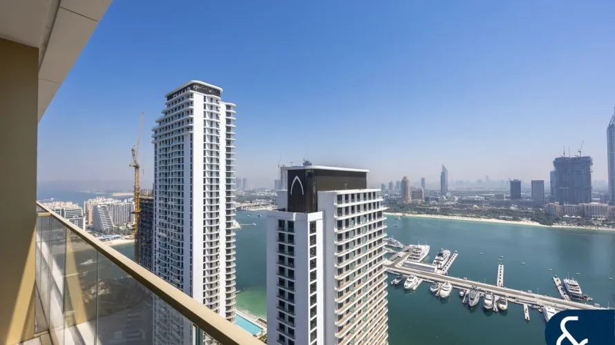 Appartement de 5 chambres à EMAAR Beachfront, UAE No. 1694 № 19