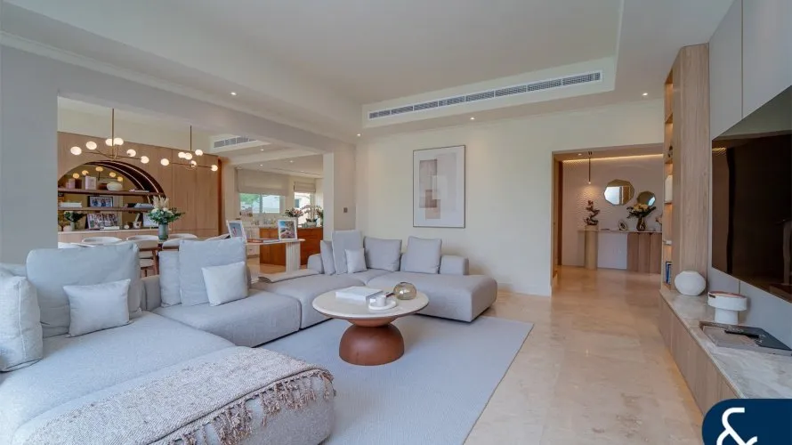 Villa de 5 chambres à Victory Heights, UAE No. 1705 № 15