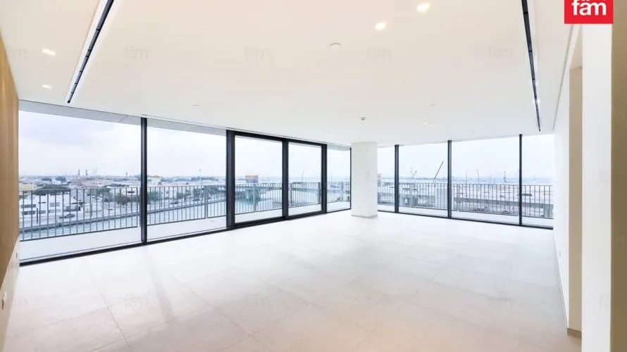 Appartement de 4 chambres à Dubai, UAE No. 2012