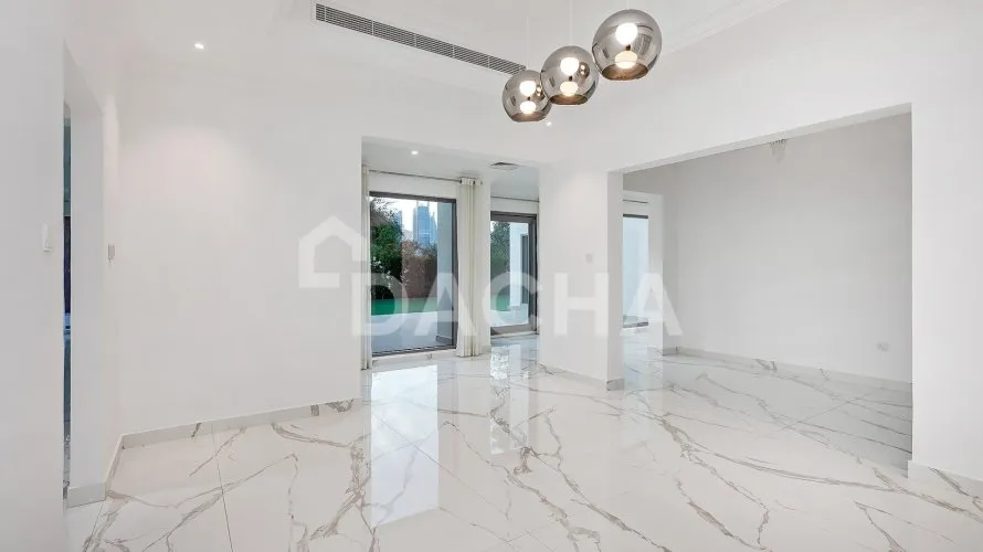 Villa de 5 chambres à Jumeirah Islands, UAE No. 2696 № 17
