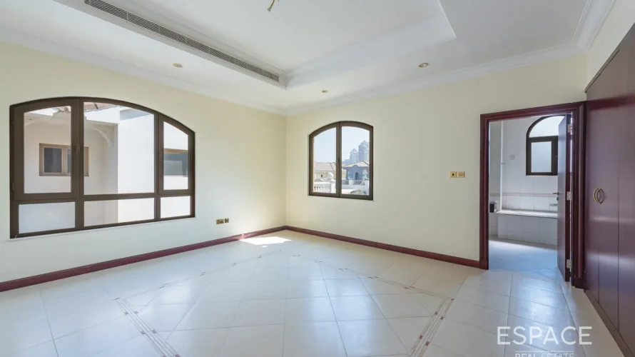 Villa de 4 chambres à Palm Jumeirah, UAE No. 1483 № 12