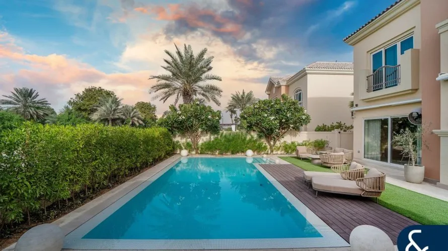 Villa de 5 chambres à Victory Heights, UAE No. 1705 № 4