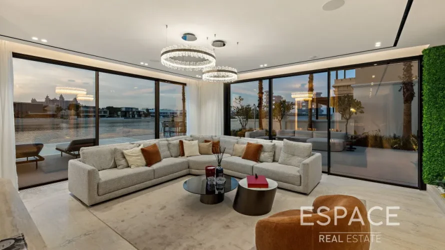 Villa de 6 chambres à Palm Jumeirah, UAE No. 1306 № 2