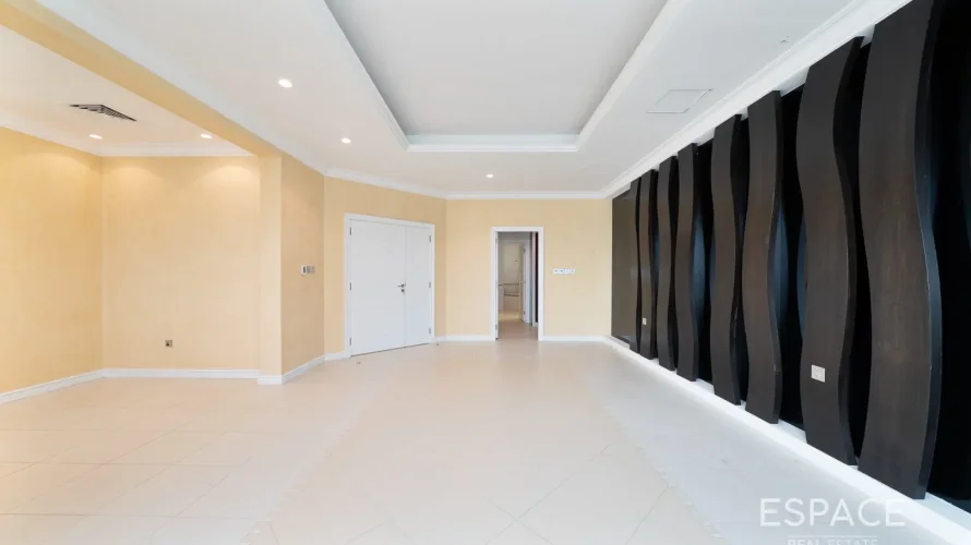 Entrepôt de 9 chambres à Palm Jumeirah, UAE No. 2613 № 8