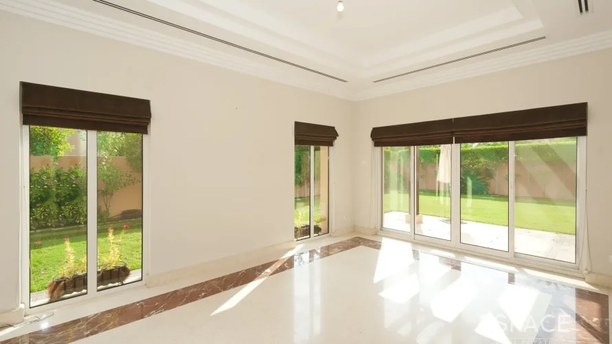 Villa de 6 chambres à Arabian Ranches, UAE No. 1265