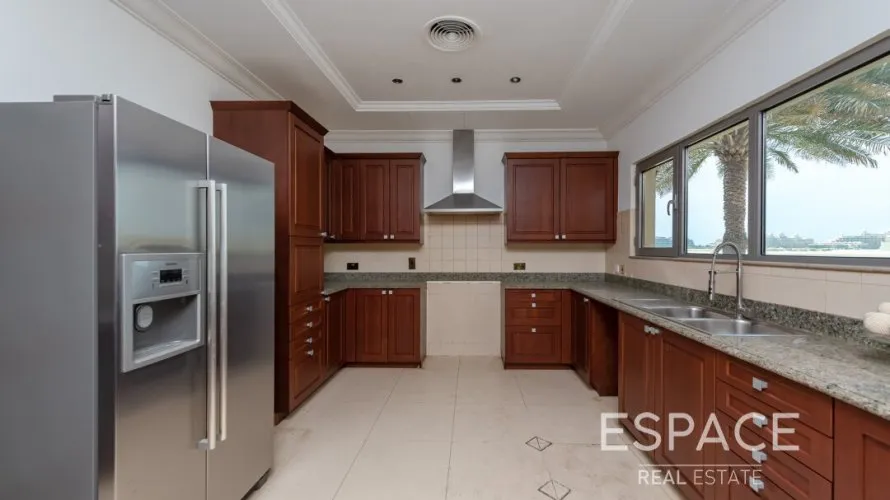 Villa de 5 chambres à Palm Jumeirah, UAE No. 1297 № 4