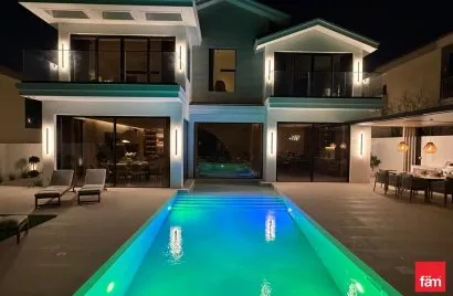 Villa de 5 chambres à Dubai, UAE No. 2168