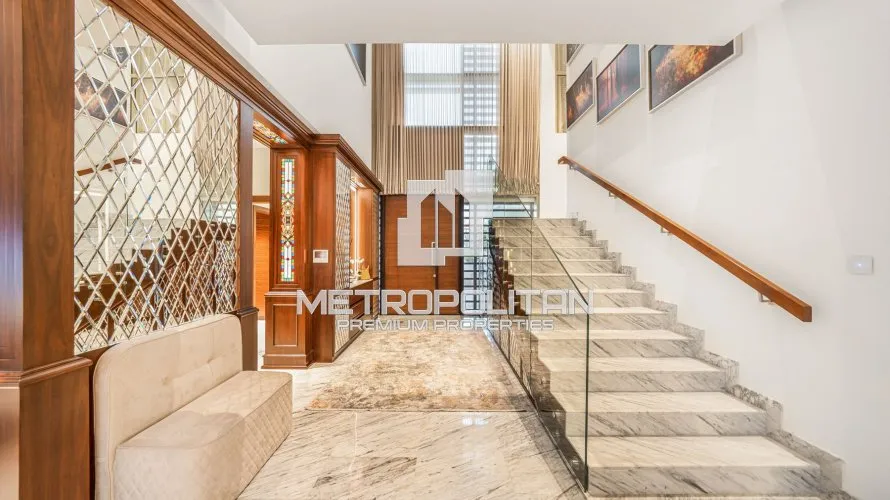 Villa de 5 chambres à District One, UAE No. 1551 № 8