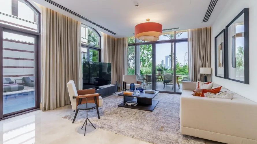 Villa de 5 chambres à Dubai, UAE No. 634 № 12