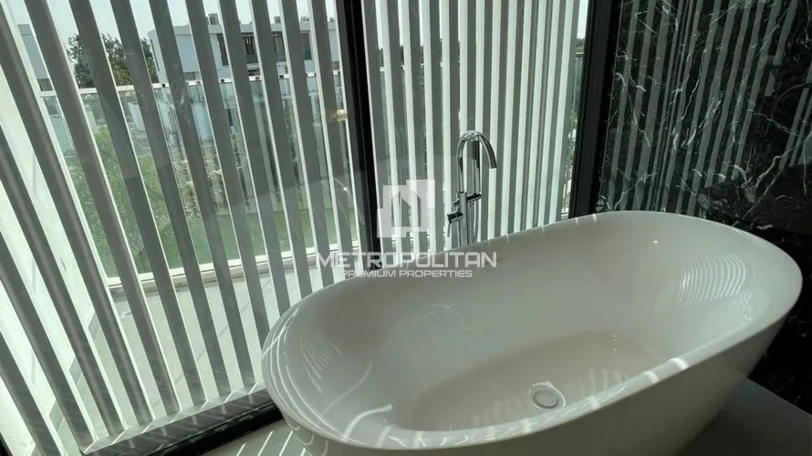 Villa de 5 chambres à Al Barari, UAE No. 1579 № 11