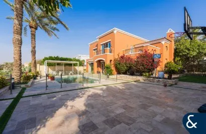Villa de 5 chambres à Arabian Ranches, UAE No. 2268