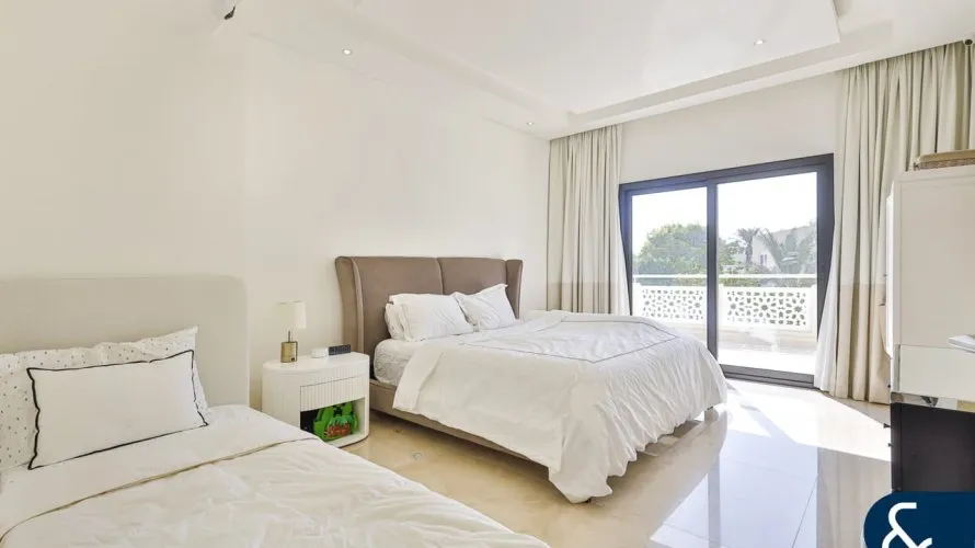Villa de 5 chambres à Meadows 1, UAE No. 2625 № 9