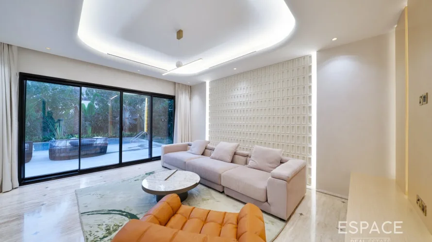 Villa de 4 chambres à Meadows, UAE No. 1256 № 3