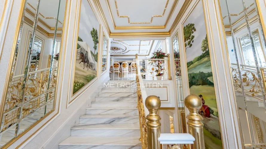 Villa de 7 chambres à XXII Carat, UAE No. 1567 № 13