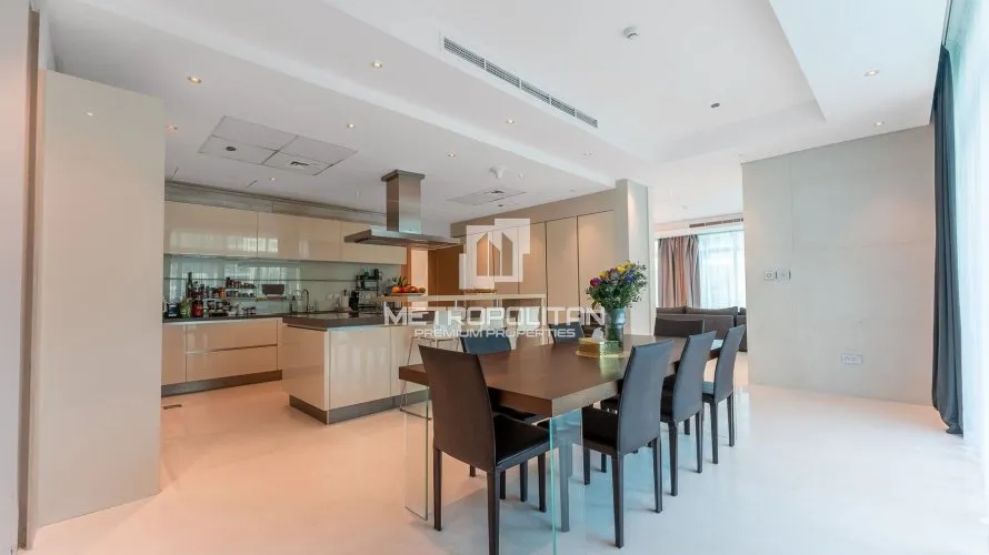Villa de 4 chambres à Dubai Marina, UAE No. 523 № 20