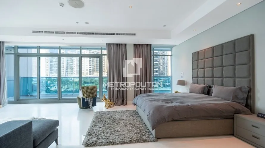 Villa de 4 chambres à Dubai Marina, UAE No. 523 № 7