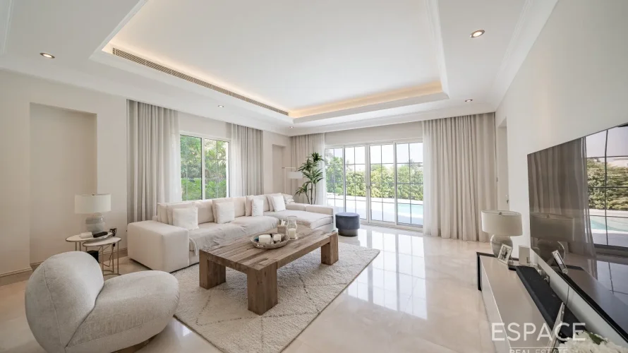 Villa de 6 chambres à Arabian Ranches, UAE No. 1250