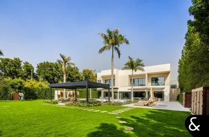 Villa de 5 chambres à Al Barari, UAE No. 1707