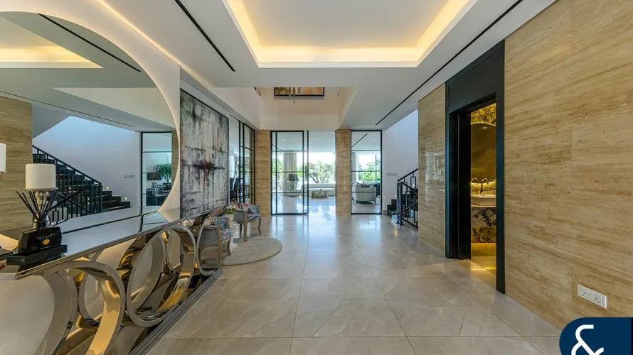 Villa de 5 chambres à Earth, UAE No. 1717 № 24