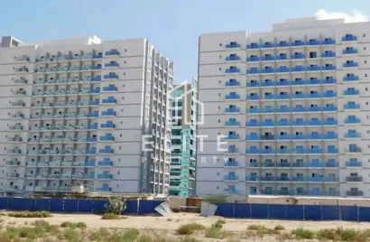 Bâtiment de 13605m² à Dubai, UAE No. 729
