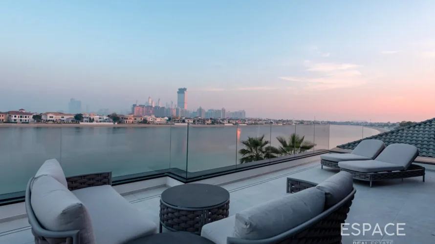 Villa de 6 chambres à Palm Jumeirah, UAE No. 1301 № 19