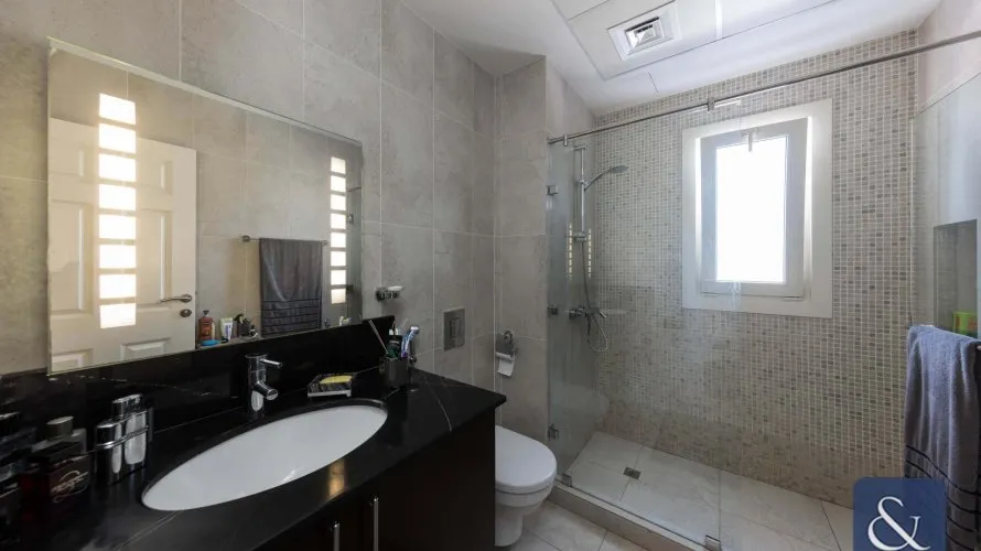 Villa de 4 chambres à Sienna Lakes, UAE No. 1715 № 19
