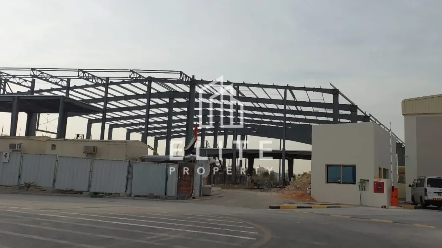 Entrepôt de 3559m² à Dubai Investment Park, UAE No. 731