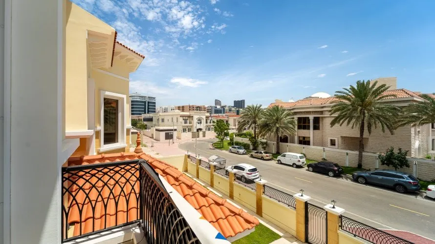 Villa de 6 chambres à Dubai, UAE No. 2547 № 23