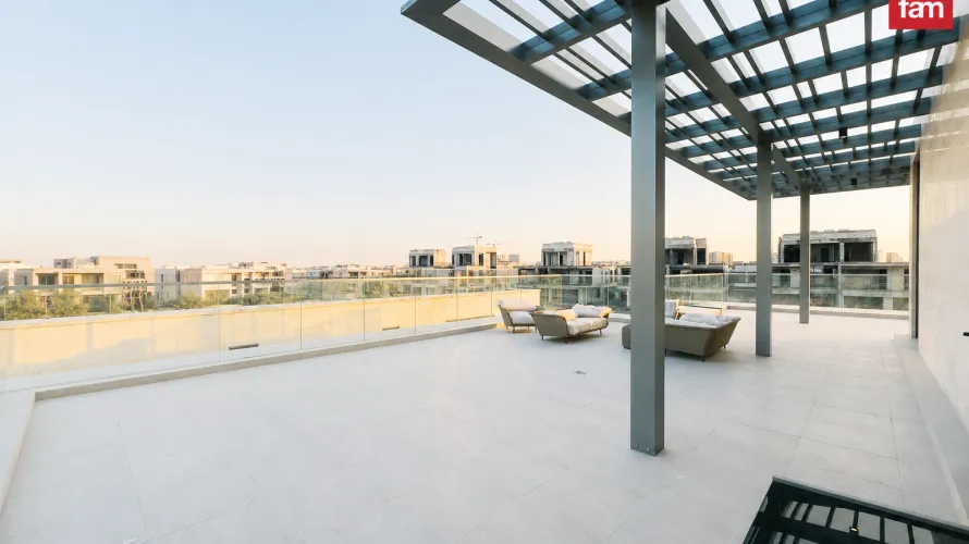 Villa de 7 chambres à Dubai, UAE No. 3050