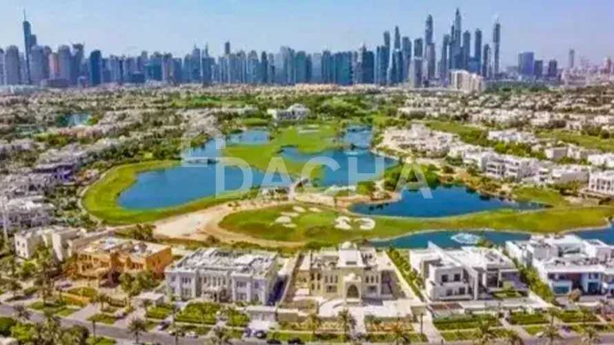 Terrain de 2947m² à Sector E, UAE No. 3125