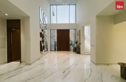 Villa de 7 chambres à Dubai, UAE No. 3099