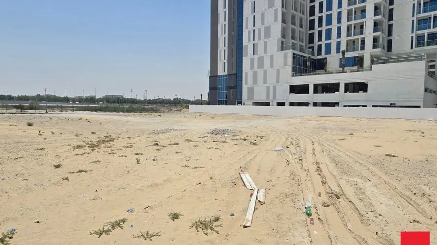 Terrain de 2880m² à Dubai, UAE No. 3154 № 2