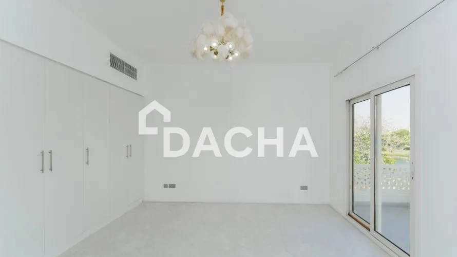 Villa de 5 chambres à Meadows, UAE No. 3200 № 20