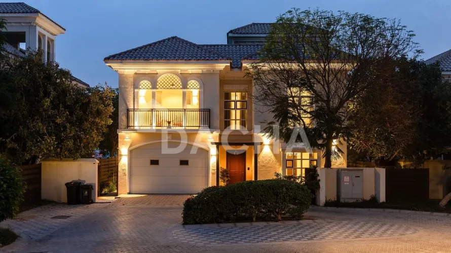 Villa de 4 chambres à Dubai Land, UAE No. 3123 № 26