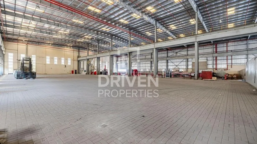 Entrepôt de 4491.58m² à Jebel Ali, UAE No. 4112 № 7