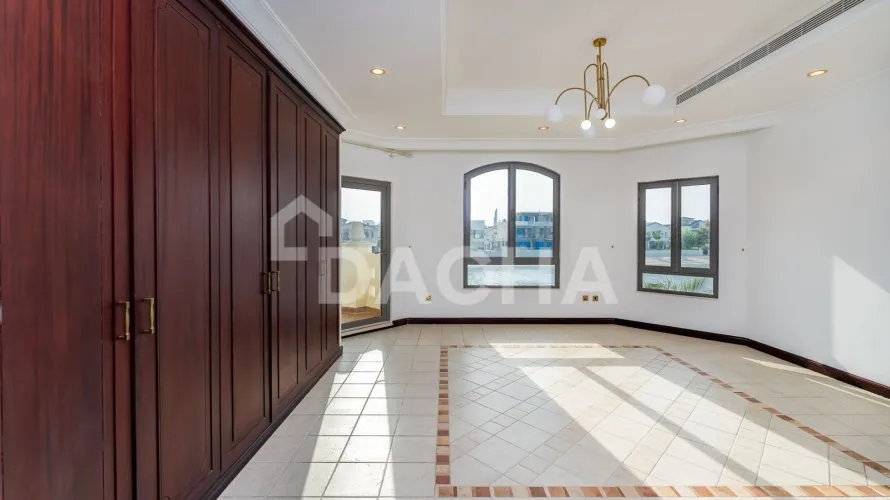 Villa de 5 chambres à Garden Homes, UAE No. 4240 № 2
