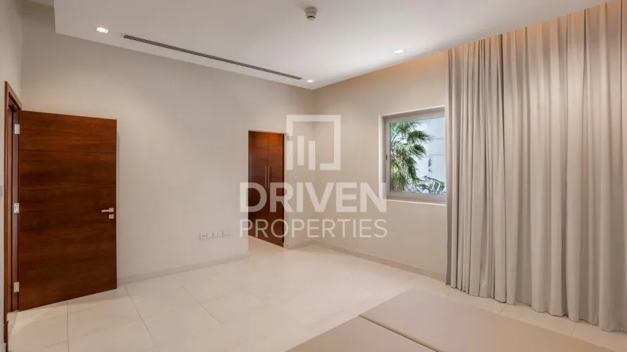 Villa de 5 chambres à District One, UAE No. 4040 № 18