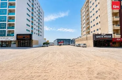 Terrain de 1219.3m² à Dubai, UAE No. 4241
