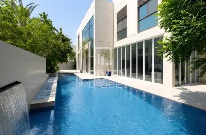 Villa de 5 chambres à Meydan, UAE No. 4370