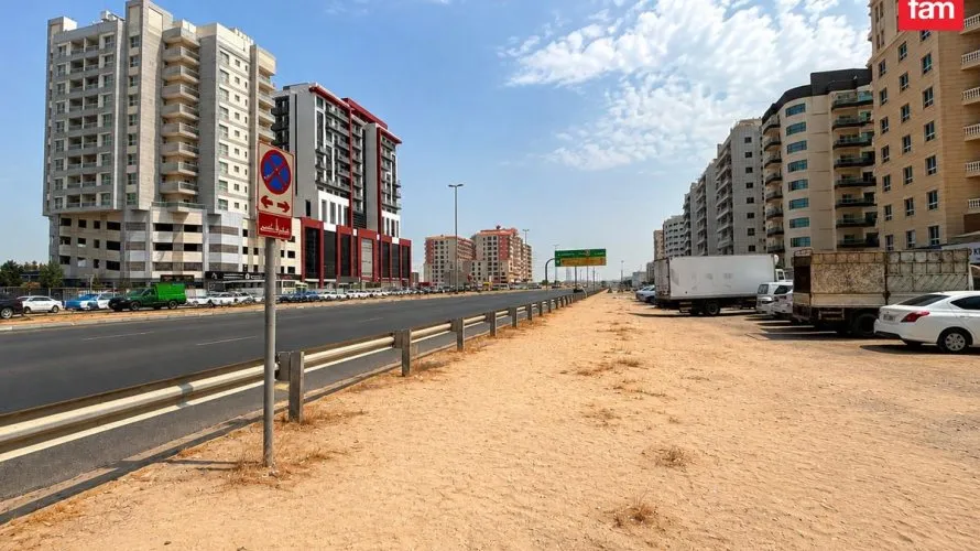 Terrain de 1219.3m² à Dubai, UAE No. 4241 № 4