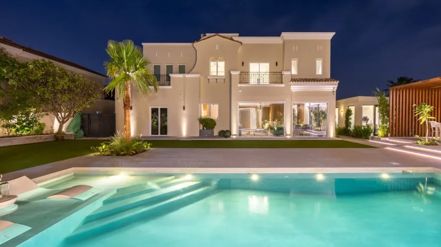 Villa de 5 chambres à Dubai, UAE No. 4472