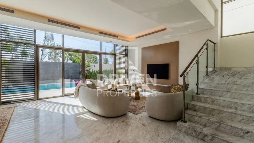Villa de 4 chambres à District One, UAE No. 4902 № 21