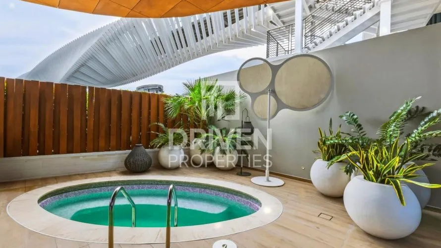 Duplex de 5 chambres à Jumeirah, UAE No. 4612 № 2