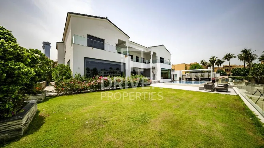 Villa de 6 chambres à Signature Villas, UAE No. 4622