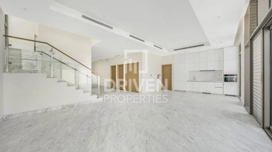 Villa de 4 chambres à District One, UAE No. 4520 № 2