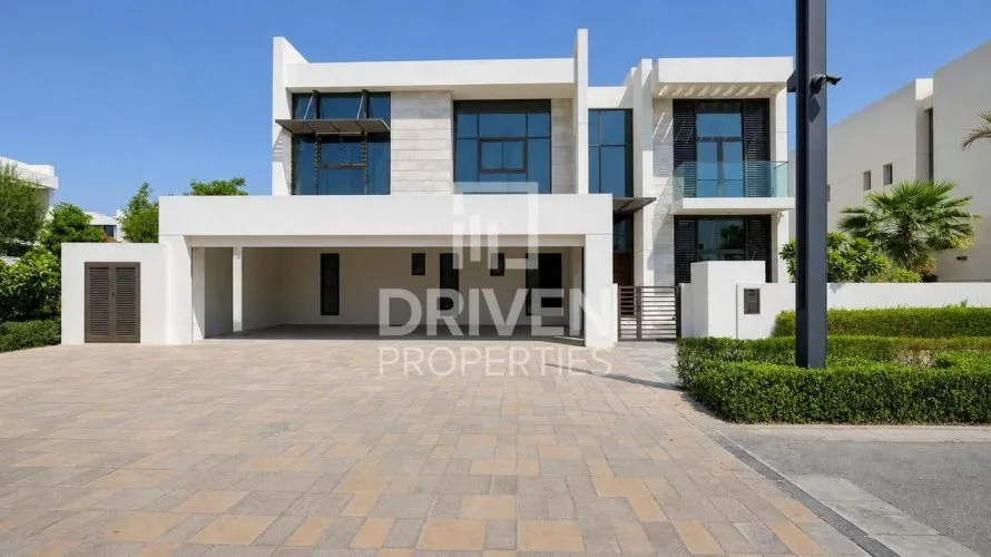 Villa de 5 chambres à District One, UAE No. 4773 № 1