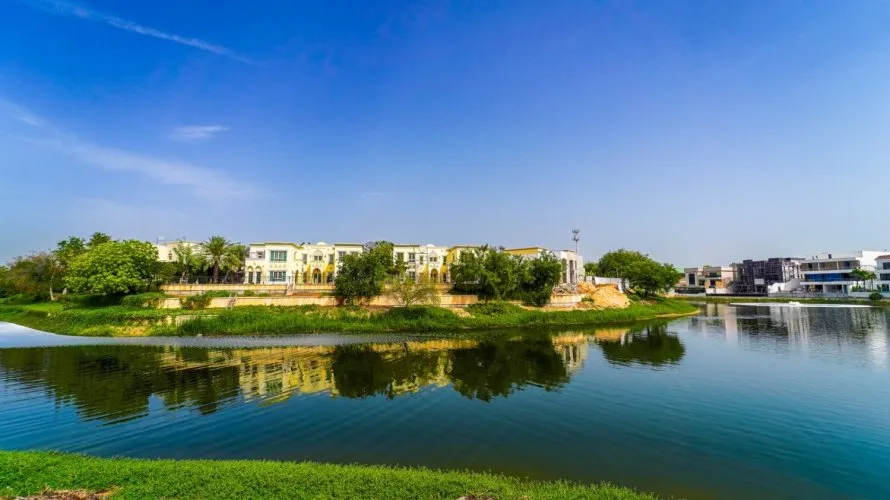 Villa de 5 chambres à Jumeirah Islands, UAE No. 4843