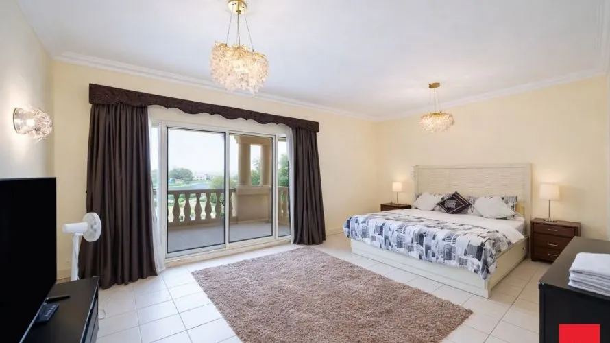 Вилла с 4 спальнями в  Jumeirah Islands, Дубай, ОАЭ №2136 № 8